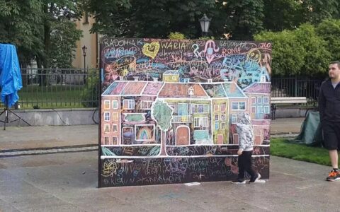 79aac315b5f1d4b61e8e6711c8cda046